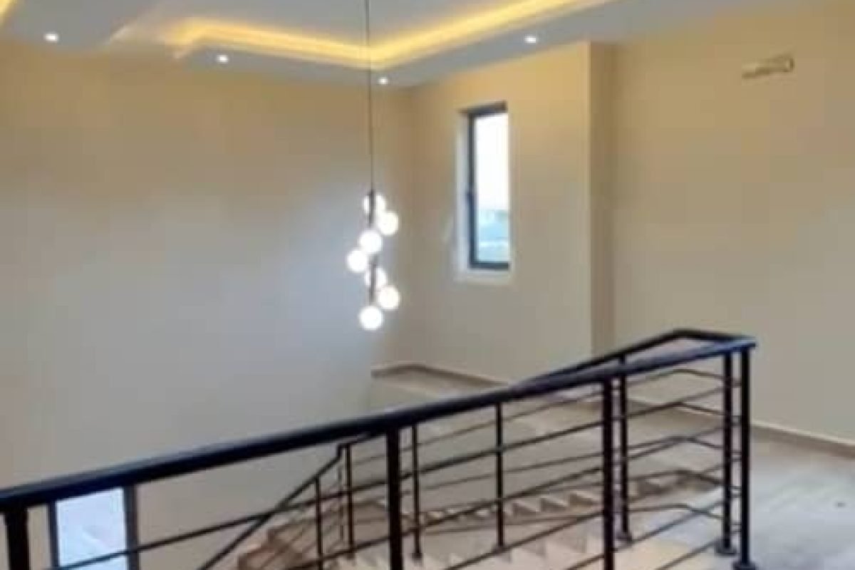 WhatsApp Image 2024-11-30 at 23.56.06_ea053c43